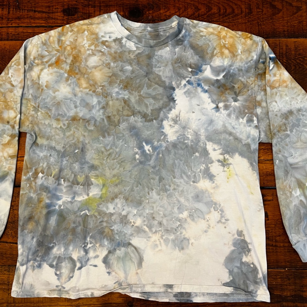 Artistic Ice-Dye Long Sleeve Shirt